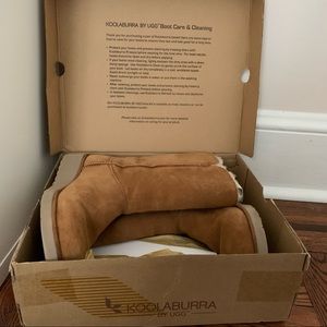 UGG Koolaburra Tan Fold Over Boots Size 8